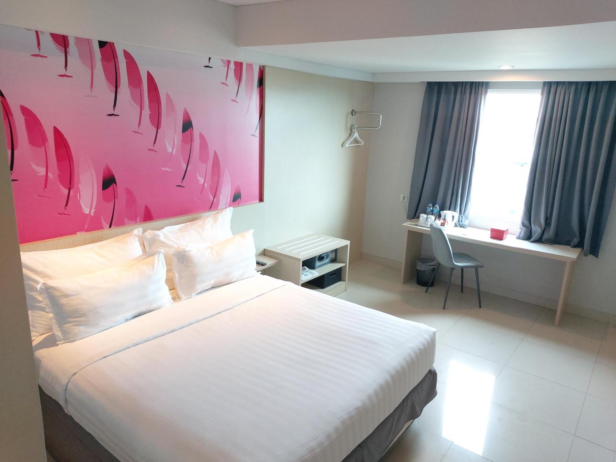 D'Primahotel Balikpapan Exterior photo