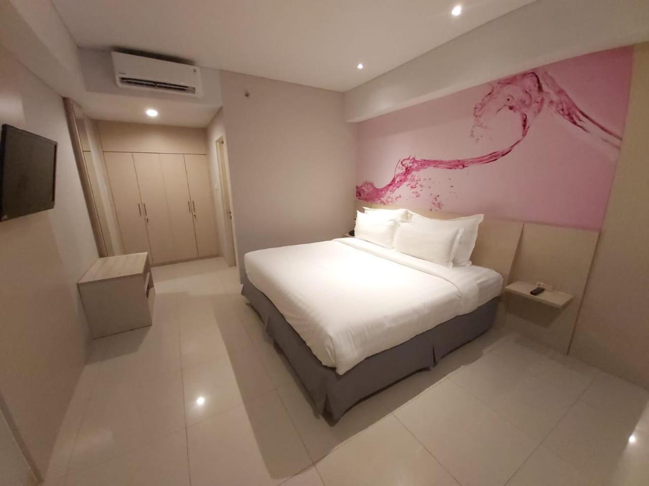 D'Primahotel Balikpapan Exterior photo